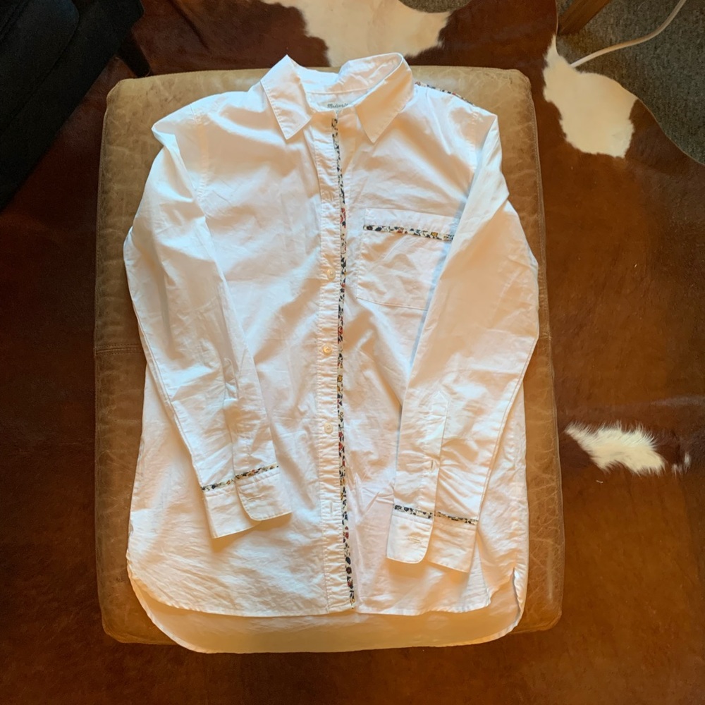 Madewell button down with floral piping